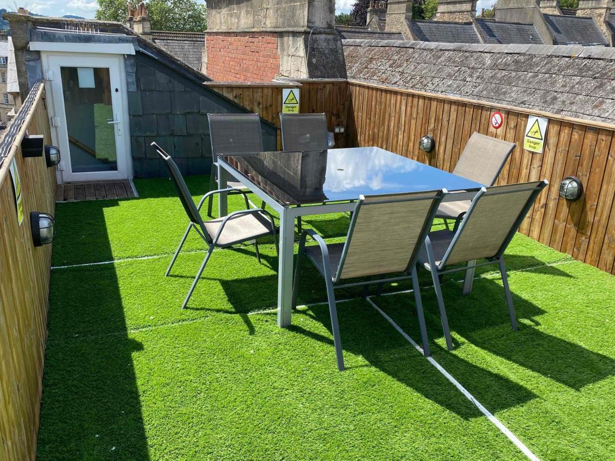 Bath Roof Terrace Apartment, City Centre, Sleeps Up To 8 Екстериор снимка
