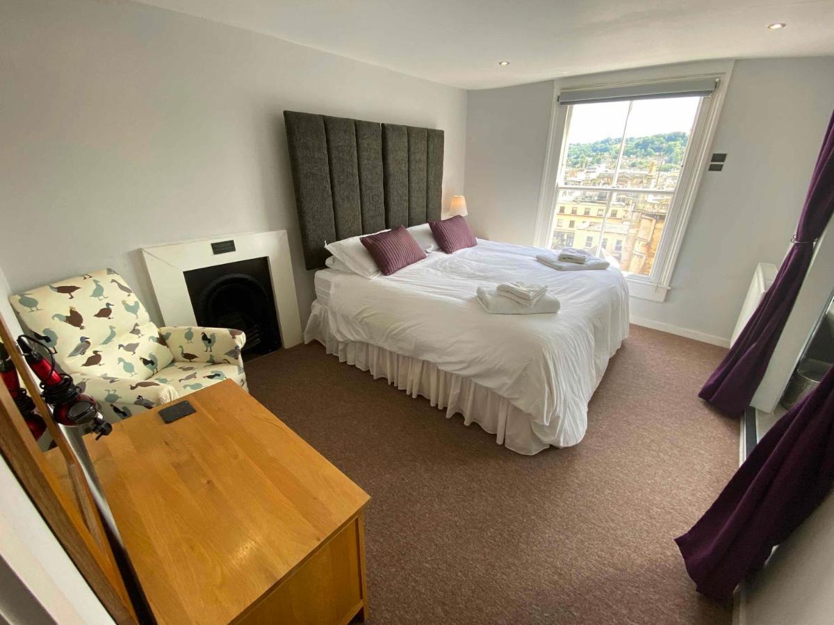 Bath Roof Terrace Apartment, City Centre, Sleeps Up To 8 Екстериор снимка