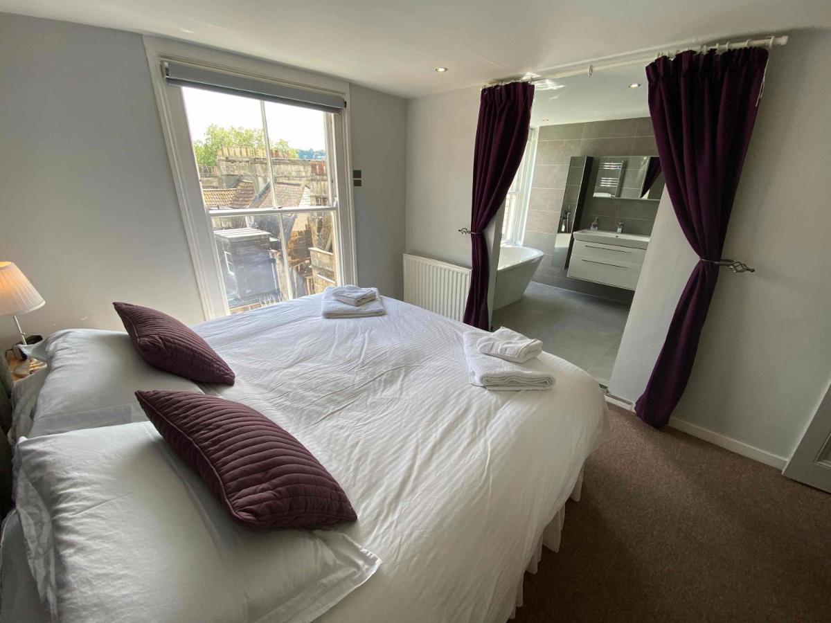 Bath Roof Terrace Apartment, City Centre, Sleeps Up To 8 Екстериор снимка