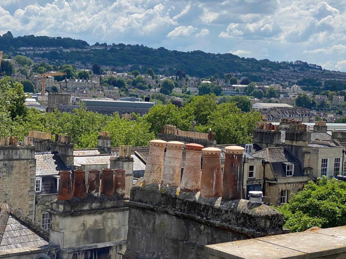 Bath Roof Terrace Apartment, City Centre, Sleeps Up To 8 Екстериор снимка