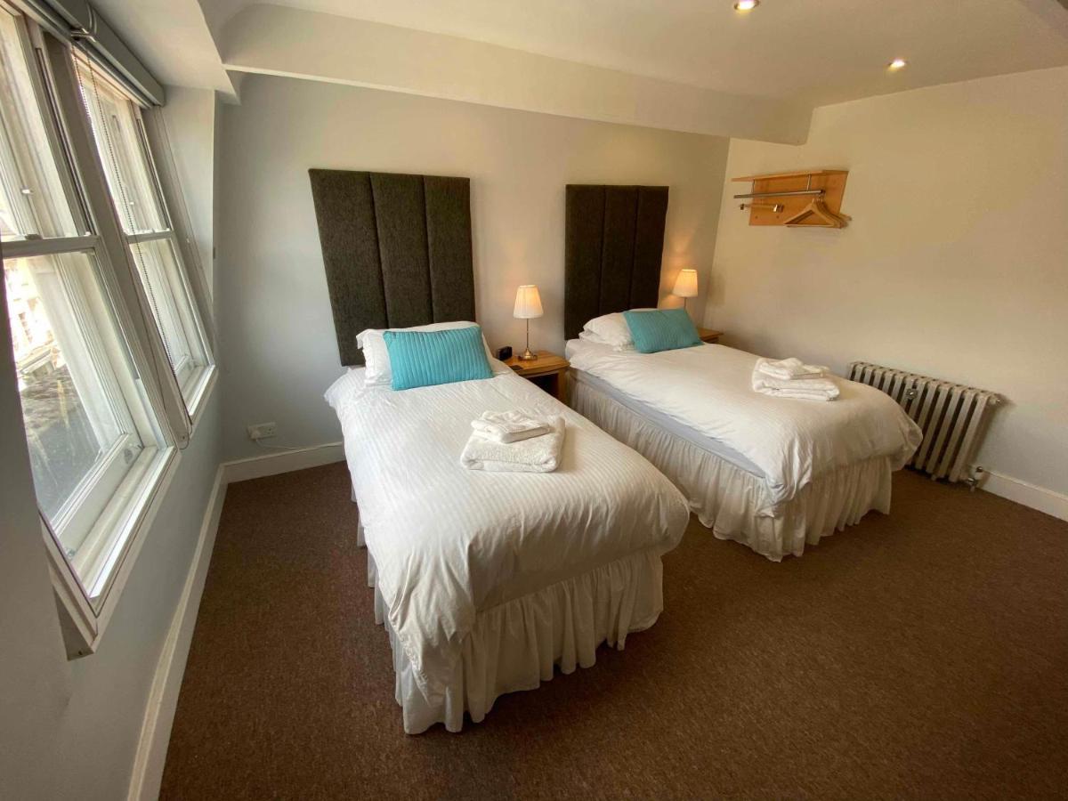 Bath Roof Terrace Apartment, City Centre, Sleeps Up To 8 Екстериор снимка