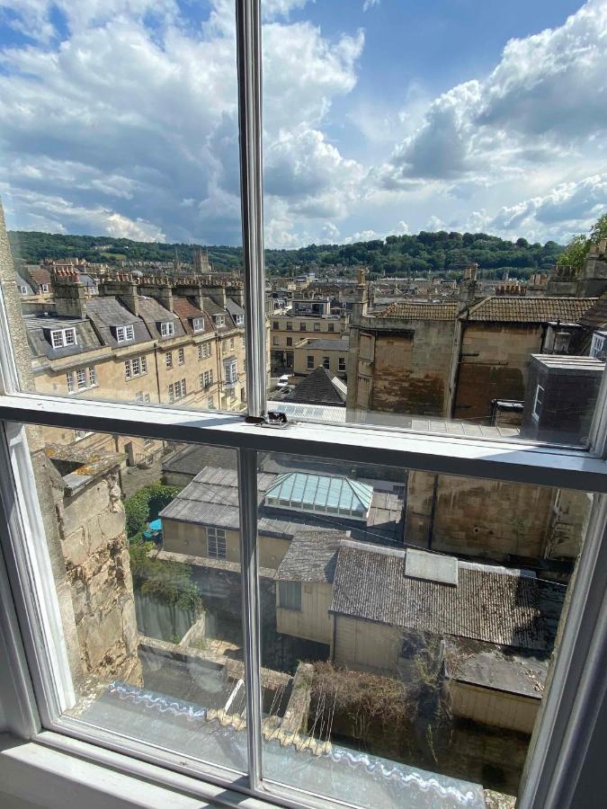 Bath Roof Terrace Apartment, City Centre, Sleeps Up To 8 Екстериор снимка